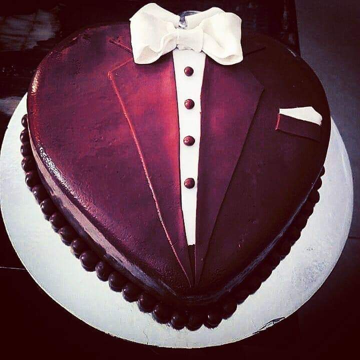 Gentleman Man DaD Cake 500 Gm - Dark Chocolate - Cake - Online Bakers  Indore, Mahalaxmi Nagar, Indore, Madhya Pradesh